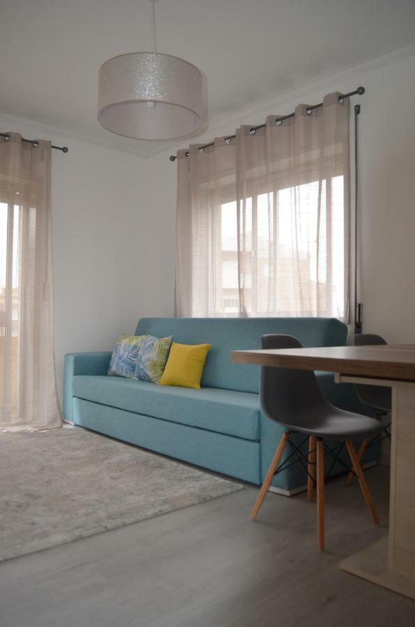 Modern And Cozy Apartment 빌라노바데가이아 외부 사진